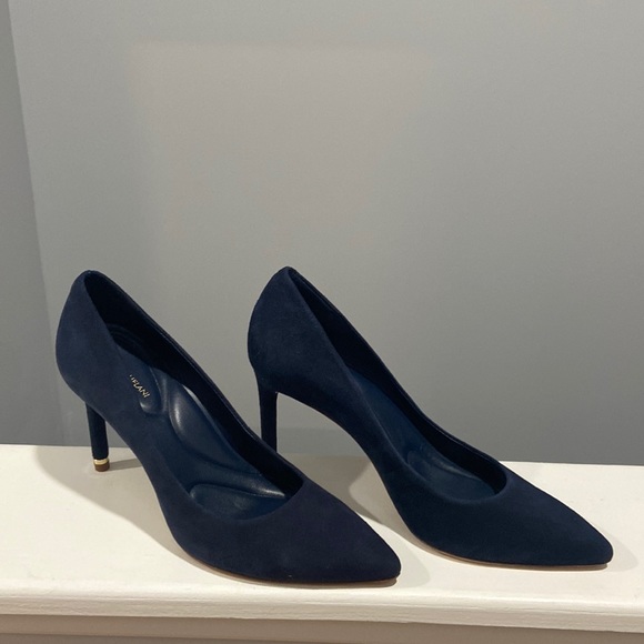 Antonio Melani Blue Heels w/ heel top piece gold Size 8m EUC worn twice leather - Picture 1 of 16